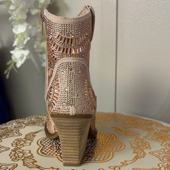 Very G Glittering Ankle Booties - Tan - Picture 4 of 4